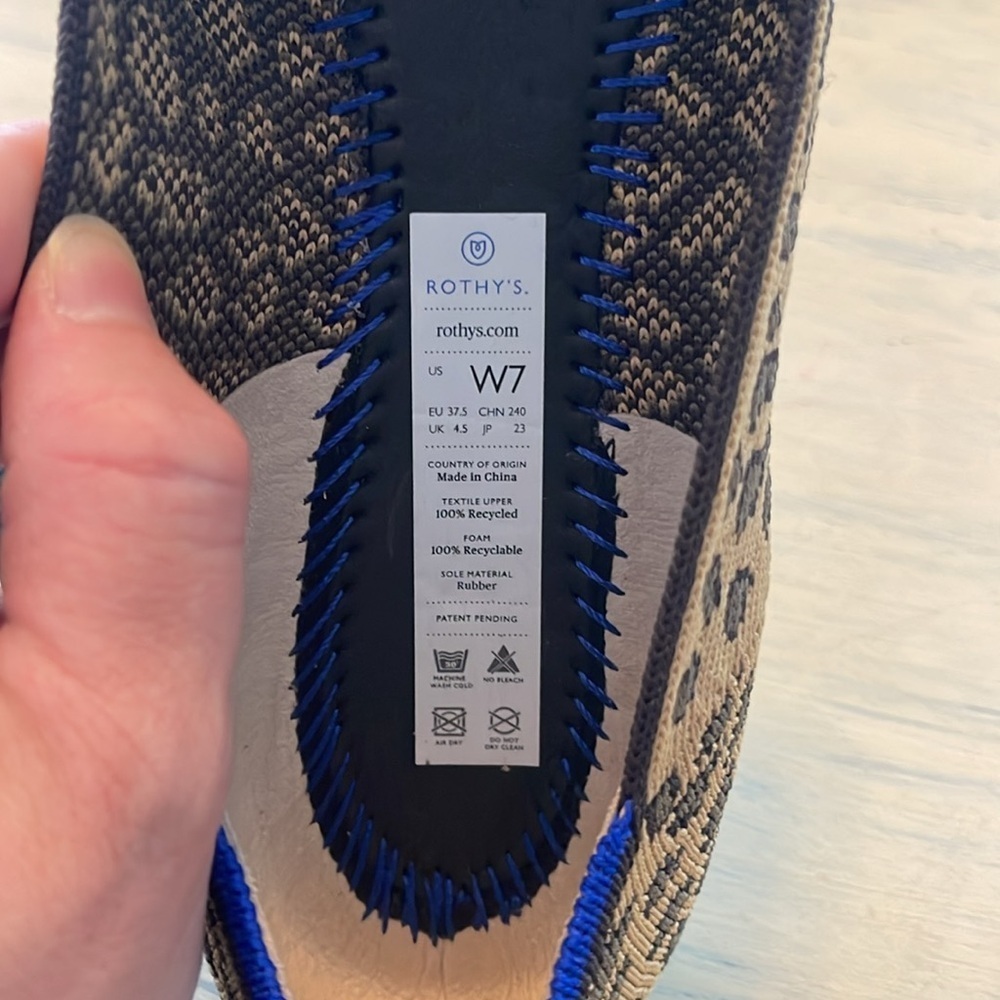 Brand New Cheetah Print Rothys - Picture 3 of 3